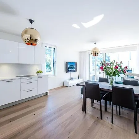Apartamento De Rêve Pour Des Inoubliables, Alliant élégance, Confort Et Sérénité Dans Un Cadre Exceptionnel